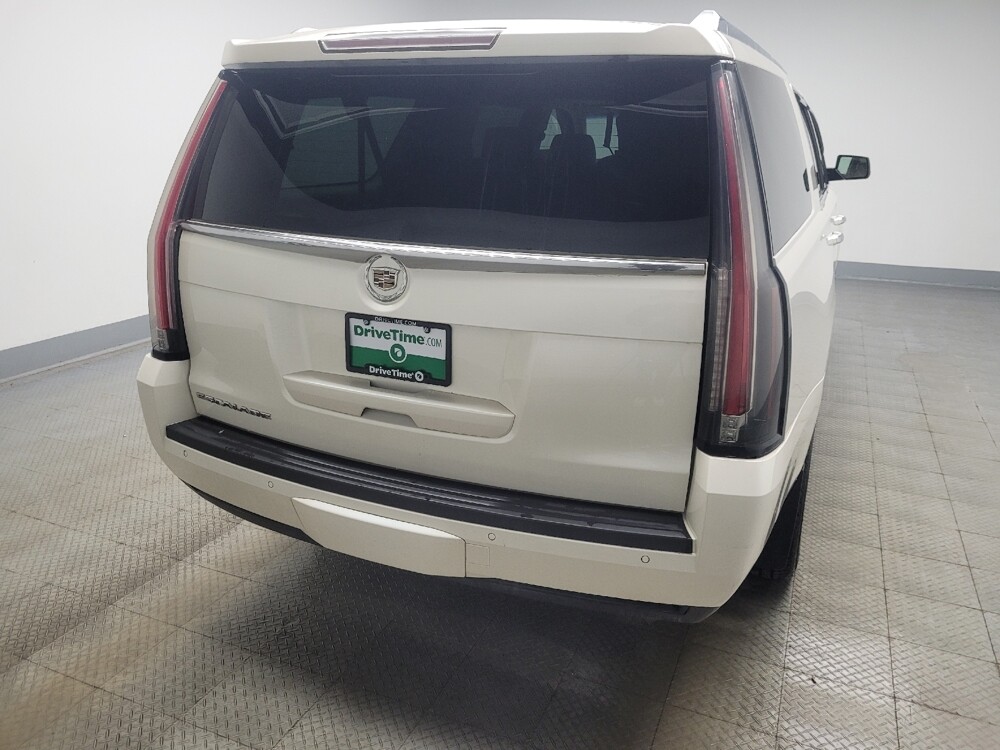 2015 Cadillac Escalade ESV in Indianapolis, IN 46219 - 18107268 7