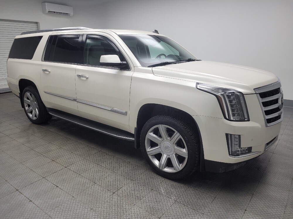2015 Cadillac Escalade ESV in Indianapolis, IN 46219 - 18107268 11