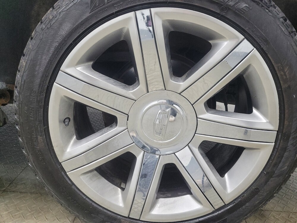 2015 Cadillac Escalade ESV in Indianapolis, IN 46219 - 18107268 31