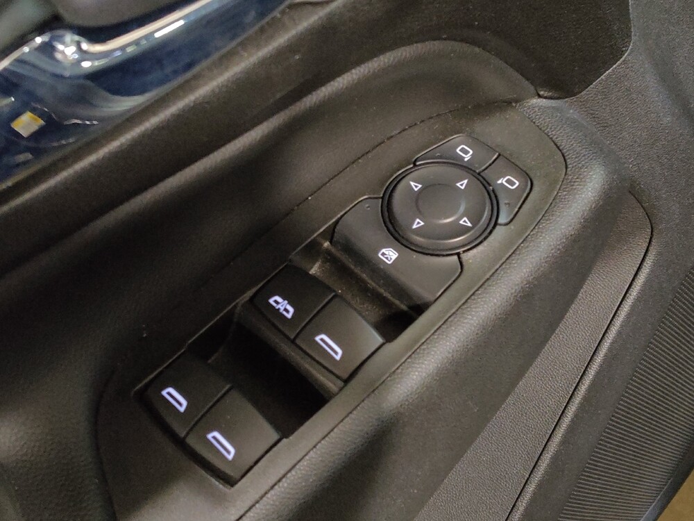 2021 Chevrolet Equinox in Plano, TX 75074 - 18107272 27