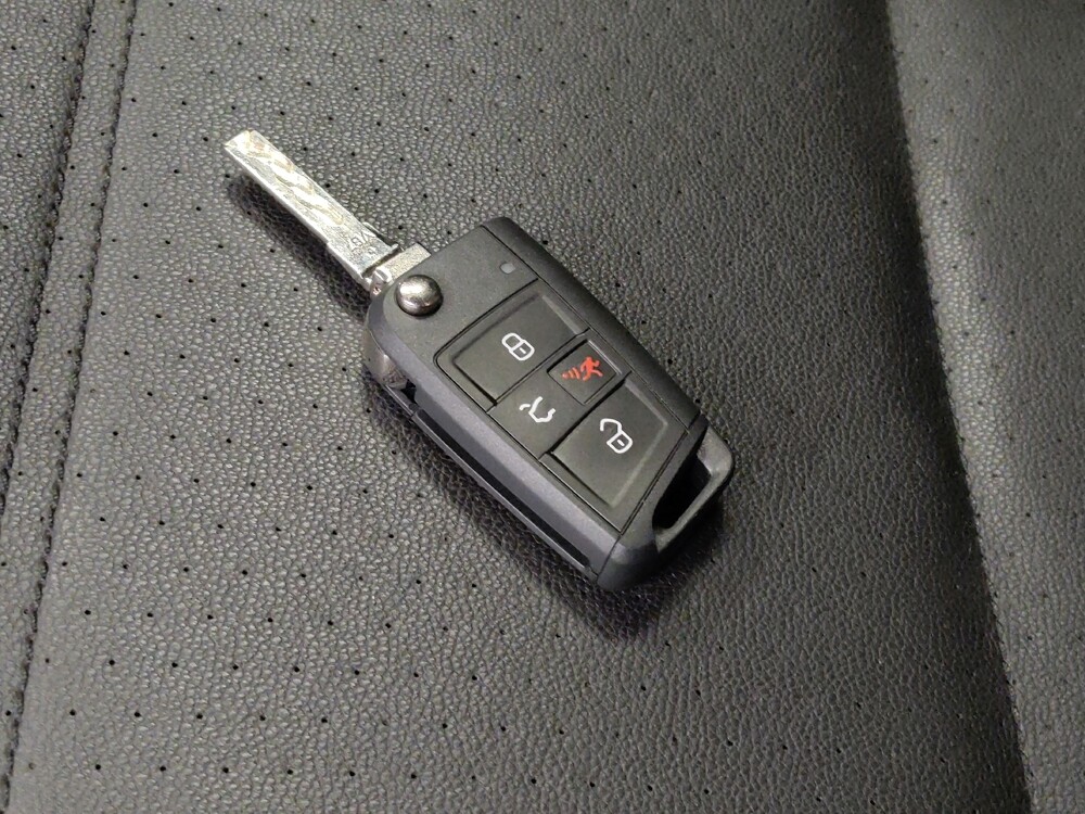 2015 Volkswagen Golf in Chandler, AZ 85225 - 18107275 32