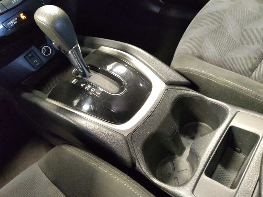 2016 Nissan Rogue in Mesa, AZ 85210 - 18107277 26