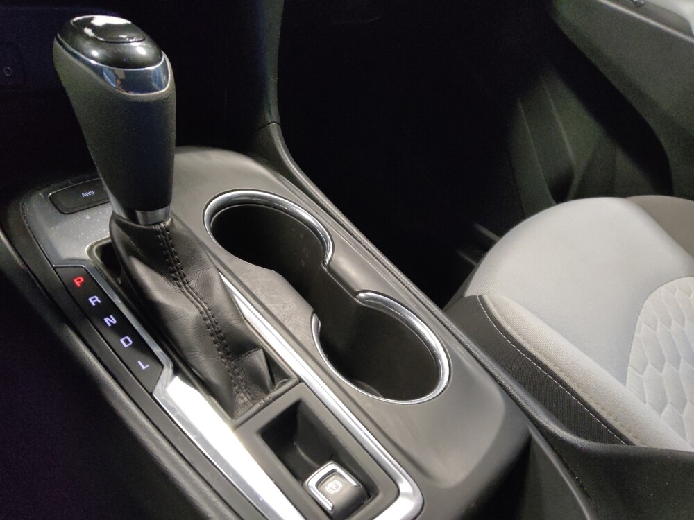 2018 Chevrolet Equinox in Mesa, AZ 85210 - 18107279 26