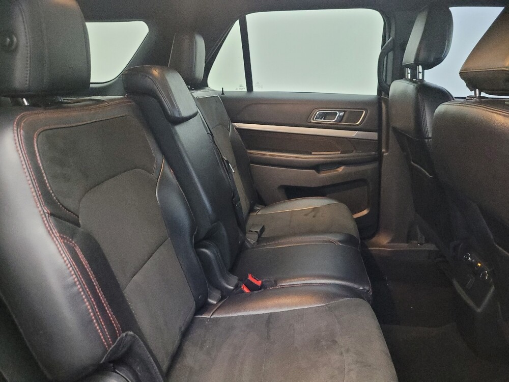2018 Ford Explorer in Mesa, AZ 85210 - 18107281 19
