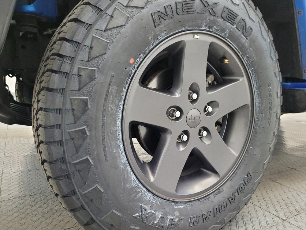 2016 Jeep Wrangler in Glendale, AZ 85301 - 18107284 31