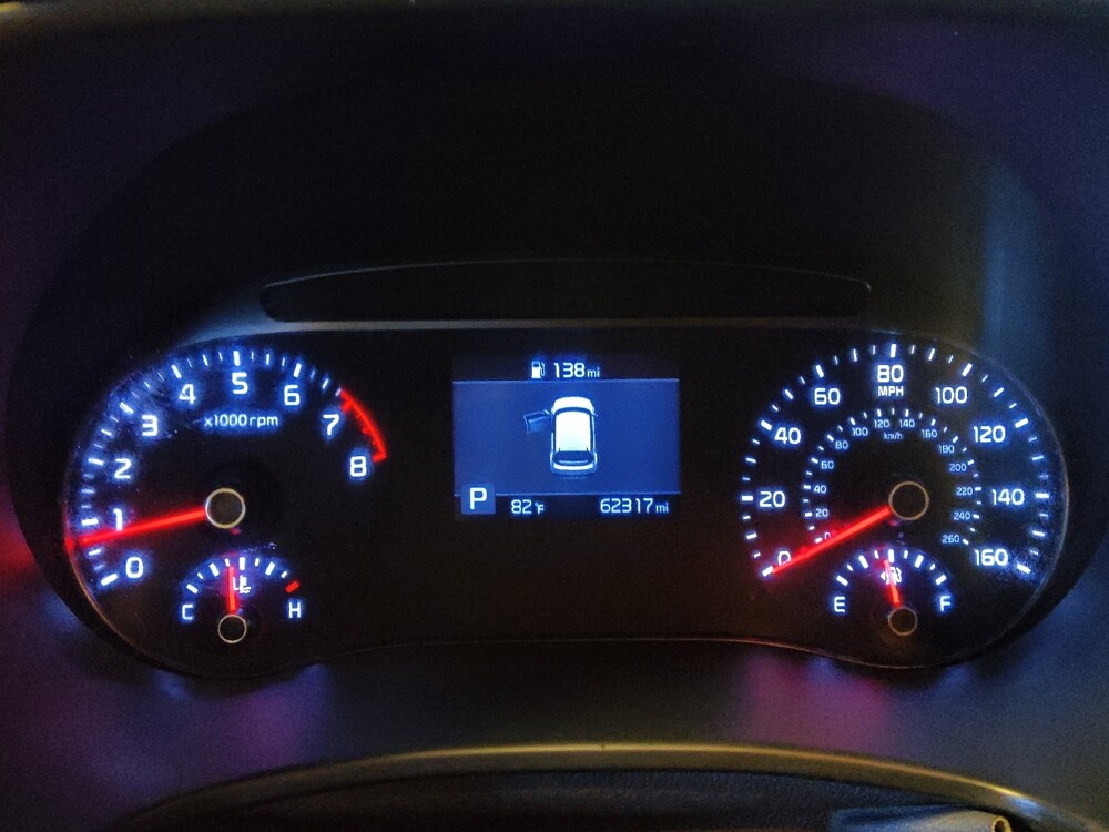 2020 Kia Soul in Glendale, AZ 85301 - 18107285 23