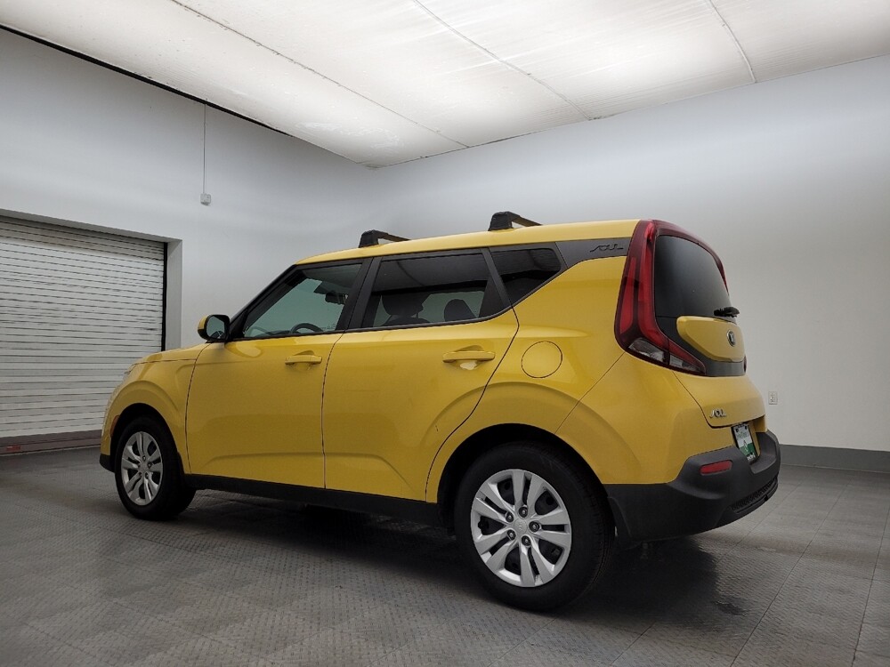 2020 Kia Soul in Glendale, AZ 85301 - 18107285 3