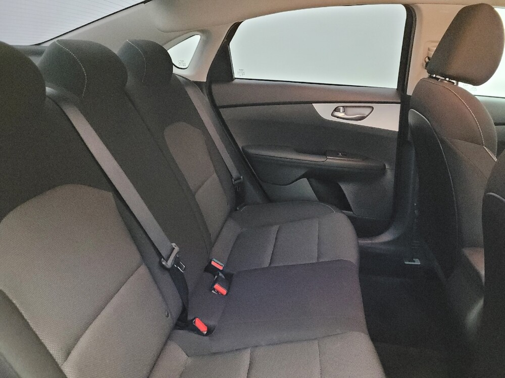 2023 Kia Forte in Phoenix, AZ 85022 - 18107287 19
