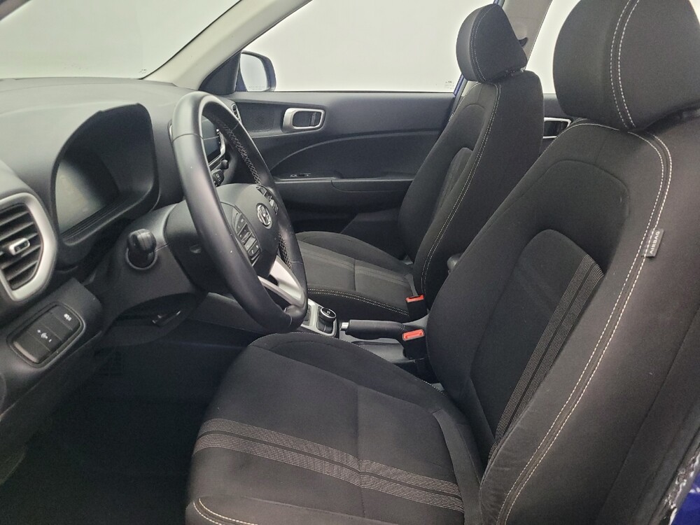 2024 Hyundai Venue in Jacksonville, FL 32210 - 18107289 17