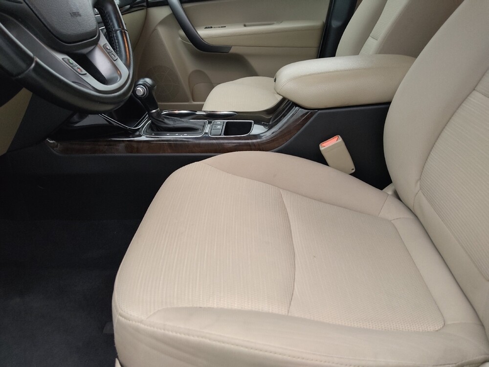 2015 Kia Sorento in Tallahassee, FL 32304 - 18107290 17