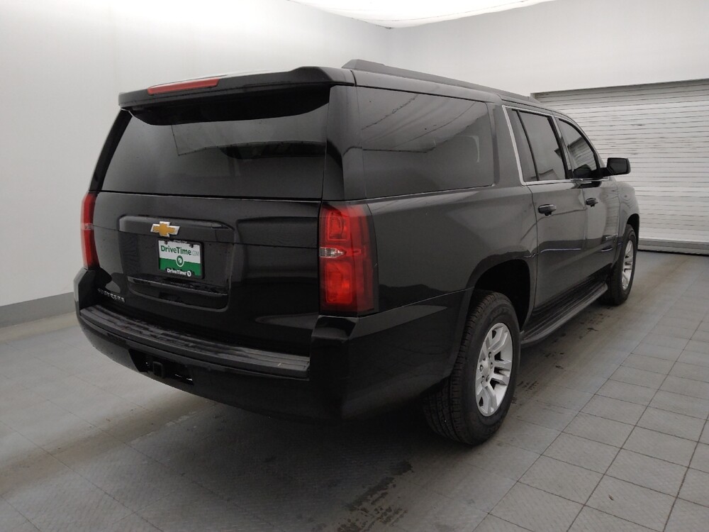 2015 Chevrolet Suburban in Bradenton, FL 34207 - 18107292 9