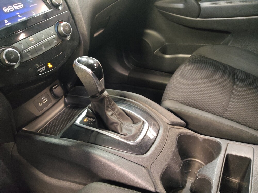 2019 Nissan Rogue Sport in Clearwater, FL 33764 - 18107298 26