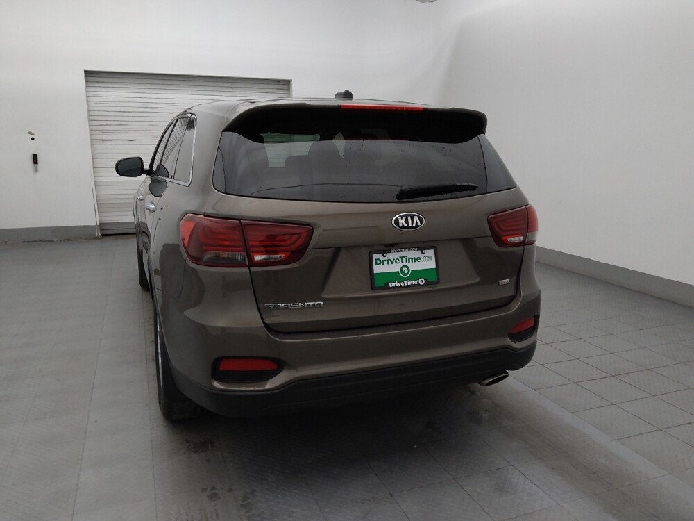 2019 Kia Sorento in Clearwater, FL 33764 - 18107301 6