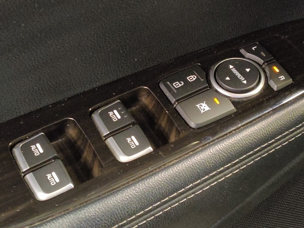 2019 Kia Sorento in Clearwater, FL 33764 - 18107301 27