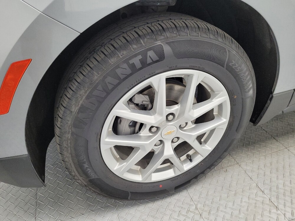 2024 Chevrolet Equinox in Las Vegas, NV 89104 - 18107308 31