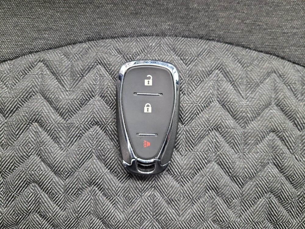 2024 Chevrolet Equinox in Las Vegas, NV 89104 - 18107308 32