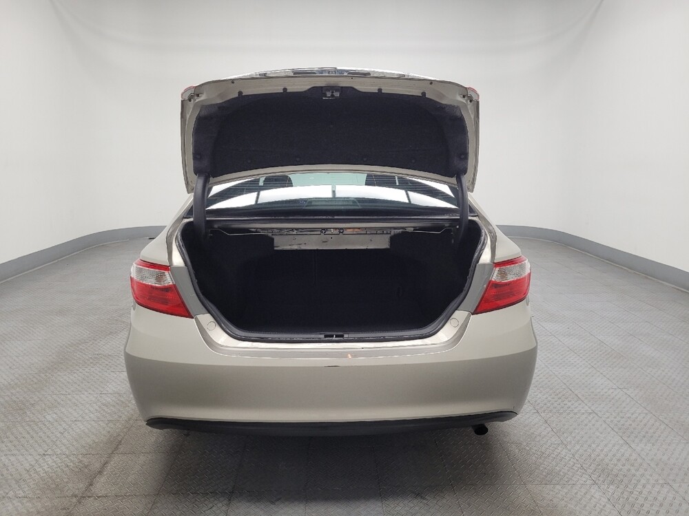 2016 Toyota Camry in Las Vegas, NV 89102 - 18107310 29