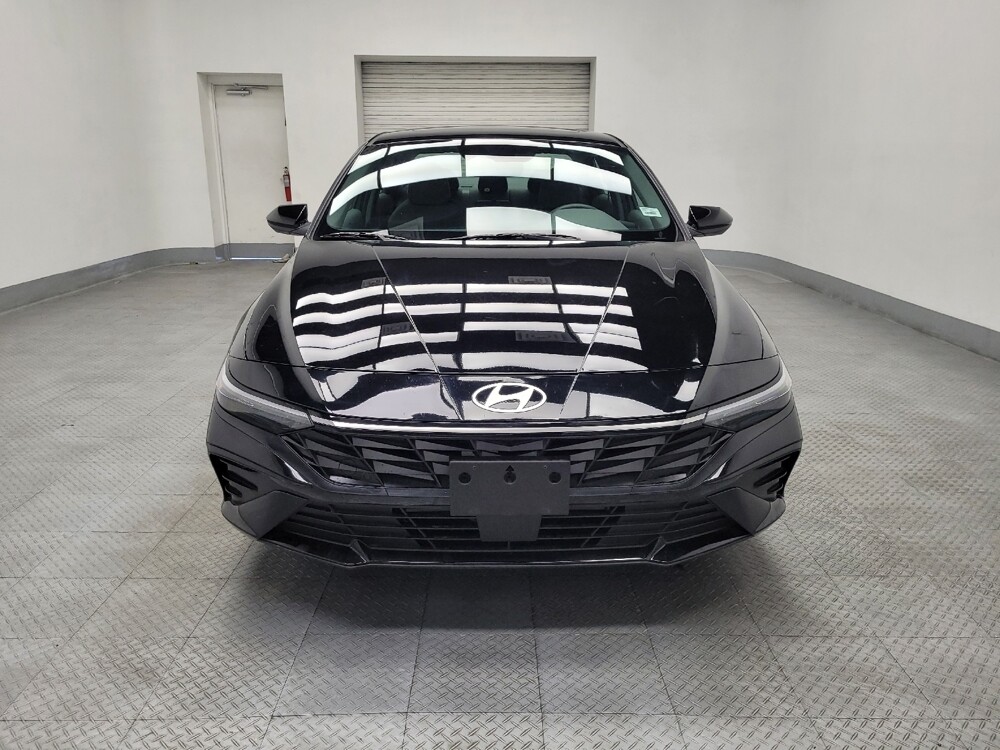 2025 Hyundai Elantra in Las Vegas, NV 89102 - 18107313 14