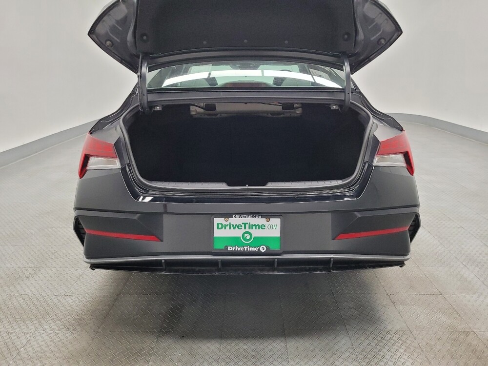 2025 Hyundai Elantra in Las Vegas, NV 89102 - 18107313 29