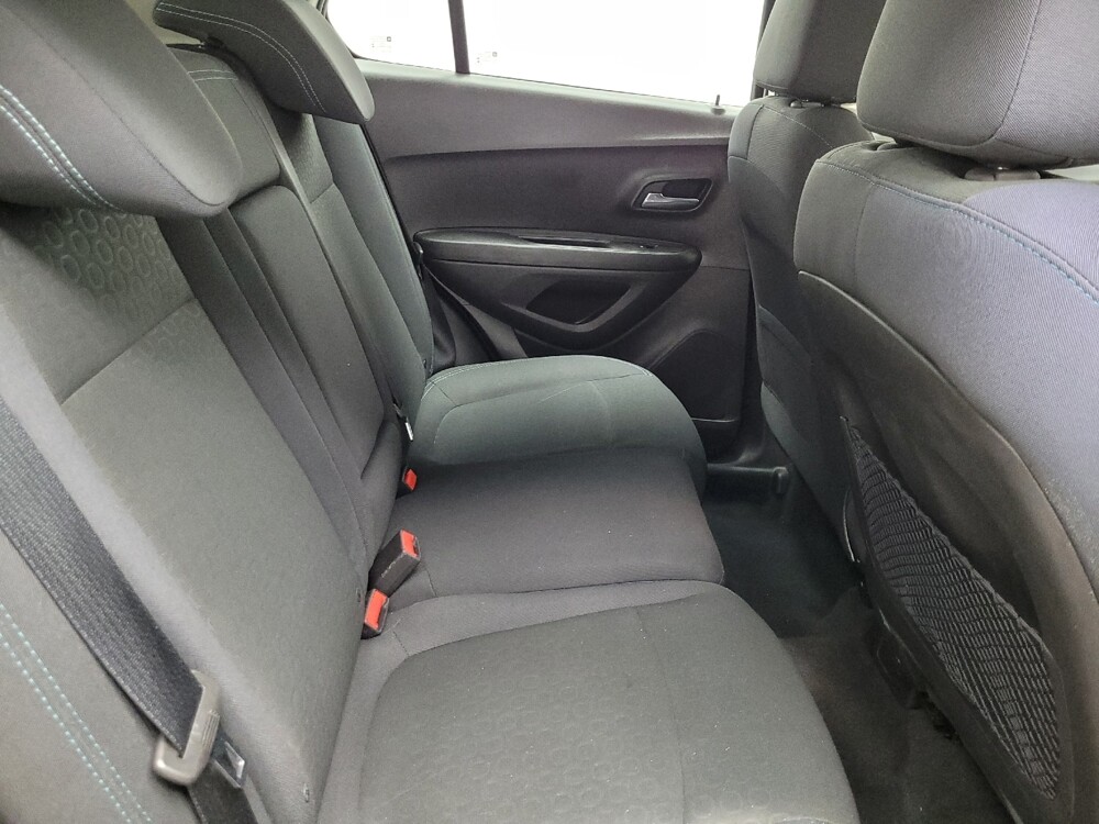 2016 Chevrolet Trax in Las Vegas, NV 89102 - 18107315 19