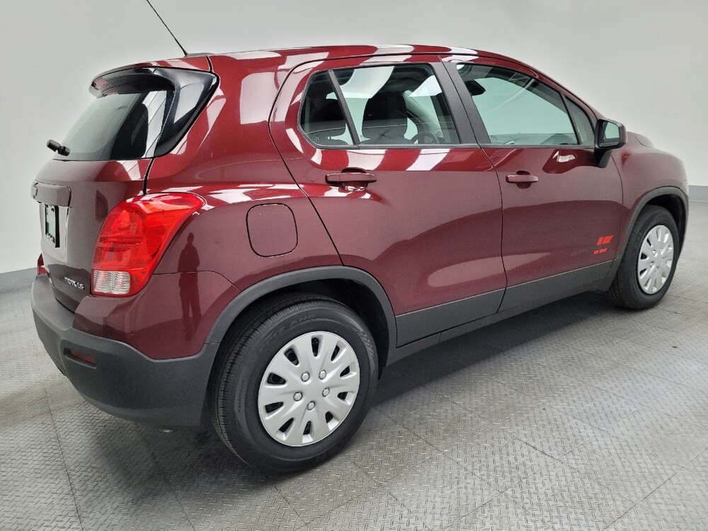 2016 Chevrolet Trax in Las Vegas, NV 89102 - 18107315 10