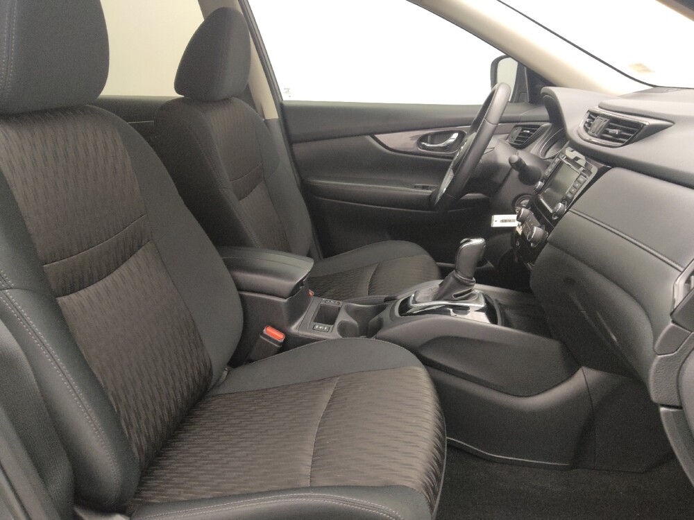 2019 Nissan Rogue in Orlando, FL 32808 - 18107318 21