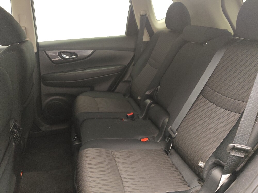 2019 Nissan Rogue in Orlando, FL 32808 - 18107318 18