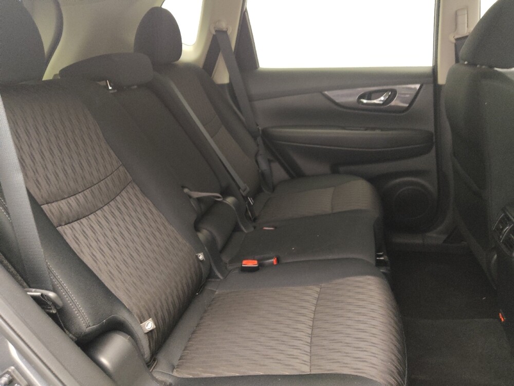 2019 Nissan Rogue in Orlando, FL 32808 - 18107318 19