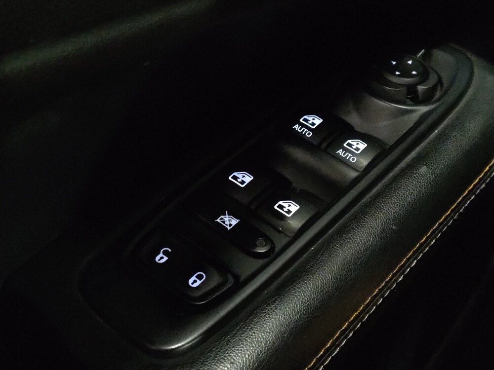 2018 Jeep Compass in Sanford, FL 32773 - 18107319 27