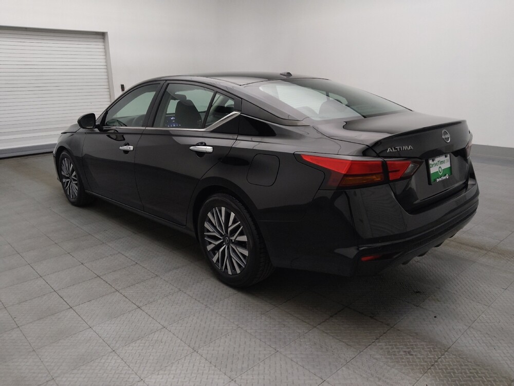 2023 Nissan Altima in Bradenton, FL 34207 - 18107320 3