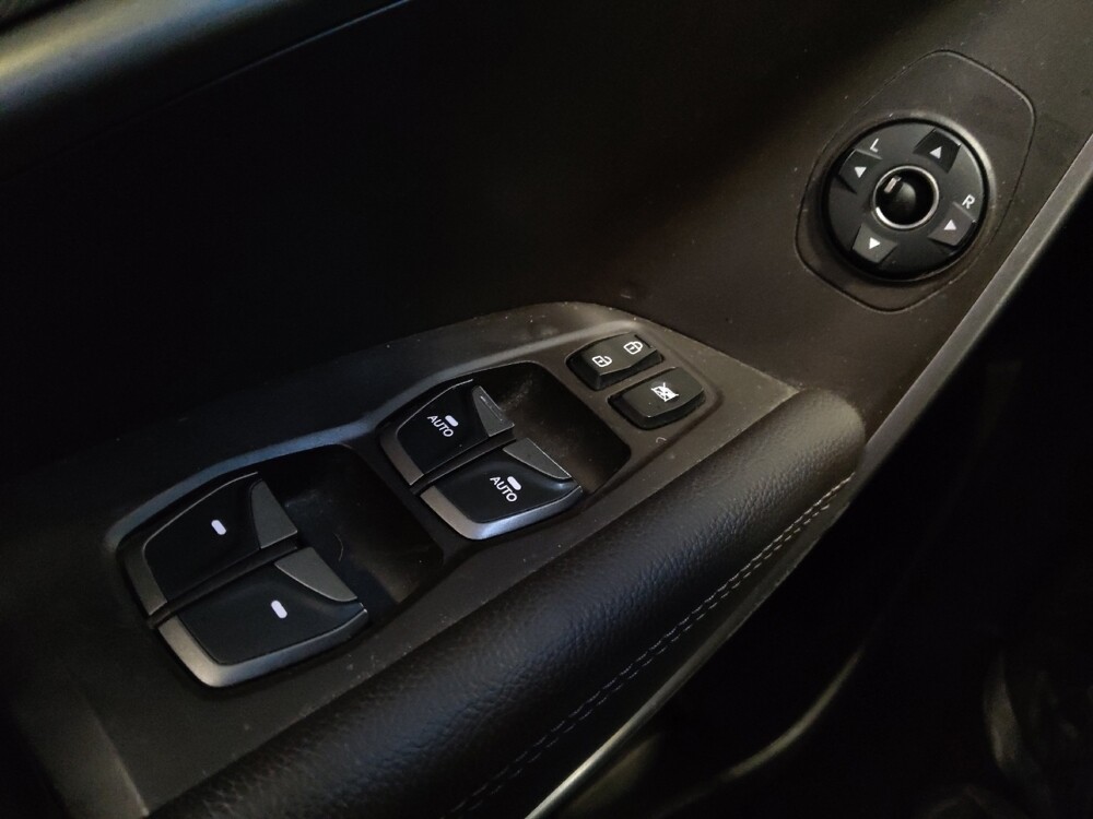 2017 Hyundai Santa Fe in Ocala, FL 34471 - 18107323 27