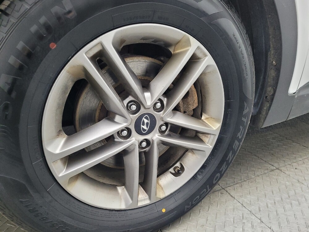 2017 Hyundai Santa Fe in Ocala, FL 34471 - 18107323 31