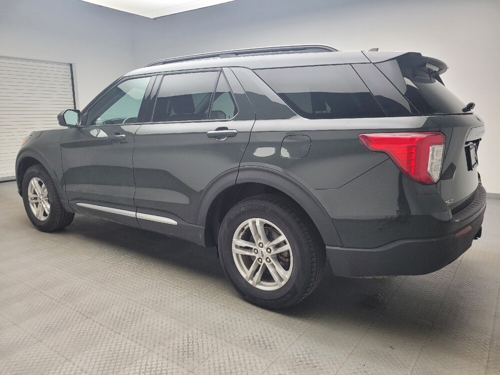 2022 Ford Explorer in Taylor, MI 48180 - 18107324 3