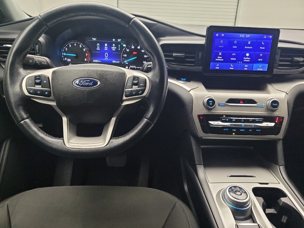2022 Ford Explorer in Taylor, MI 48180 - 18107324 22