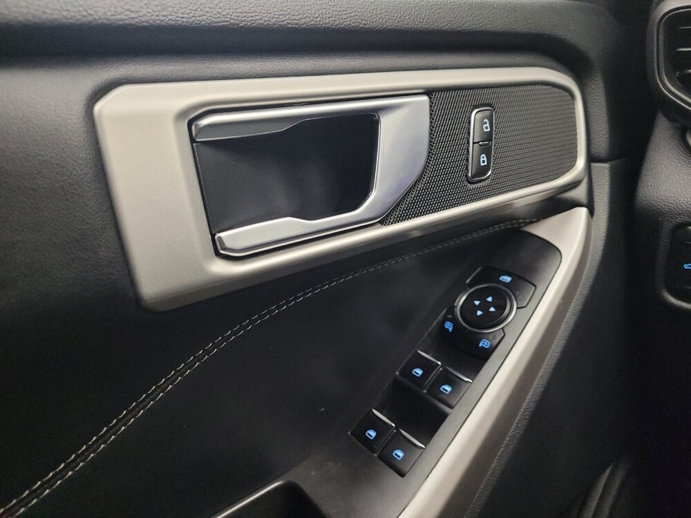 2022 Ford Explorer in Taylor, MI 48180 - 18107324 27