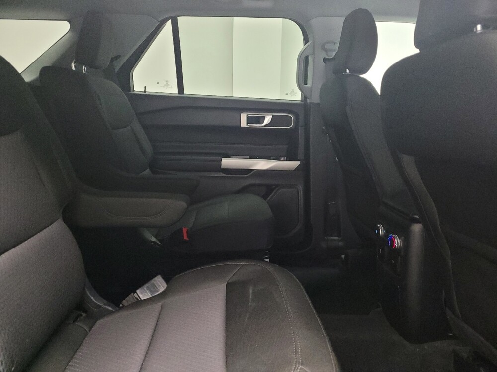 2022 Ford Explorer in Taylor, MI 48180 - 18107324 19