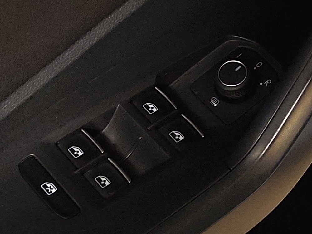 2024 Volkswagen Jetta in Jacksonville, FL 32210 - 18107325 27