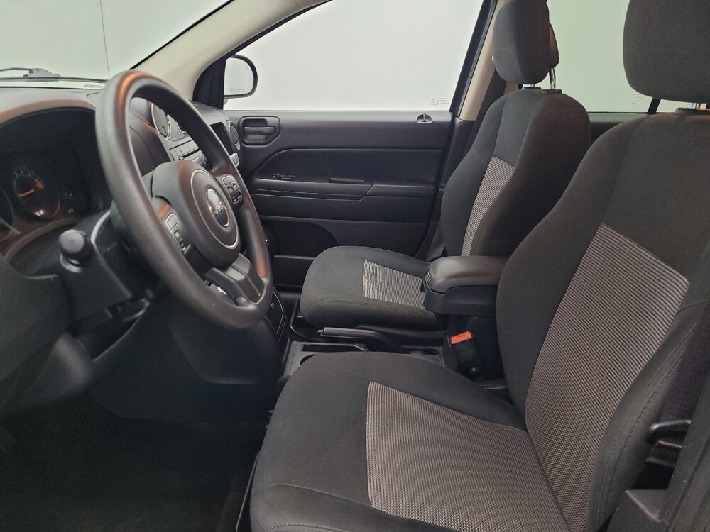 2014 Jeep Compass in Miami, FL 33157 - 18107326 17