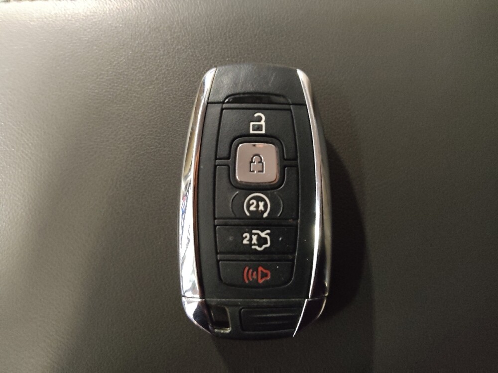 2018 Lincoln MKX in Jacksonville, FL 32210 - 18107327 32