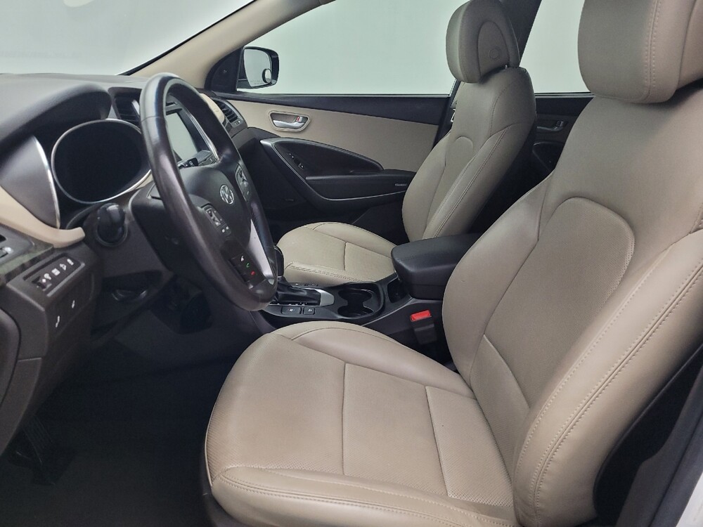 2017 Hyundai Santa Fe in Ocala, FL 34471 - 18107331 17