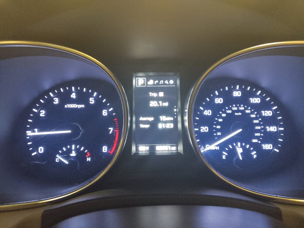 2017 Hyundai Santa Fe in Ocala, FL 34471 - 18107331 23