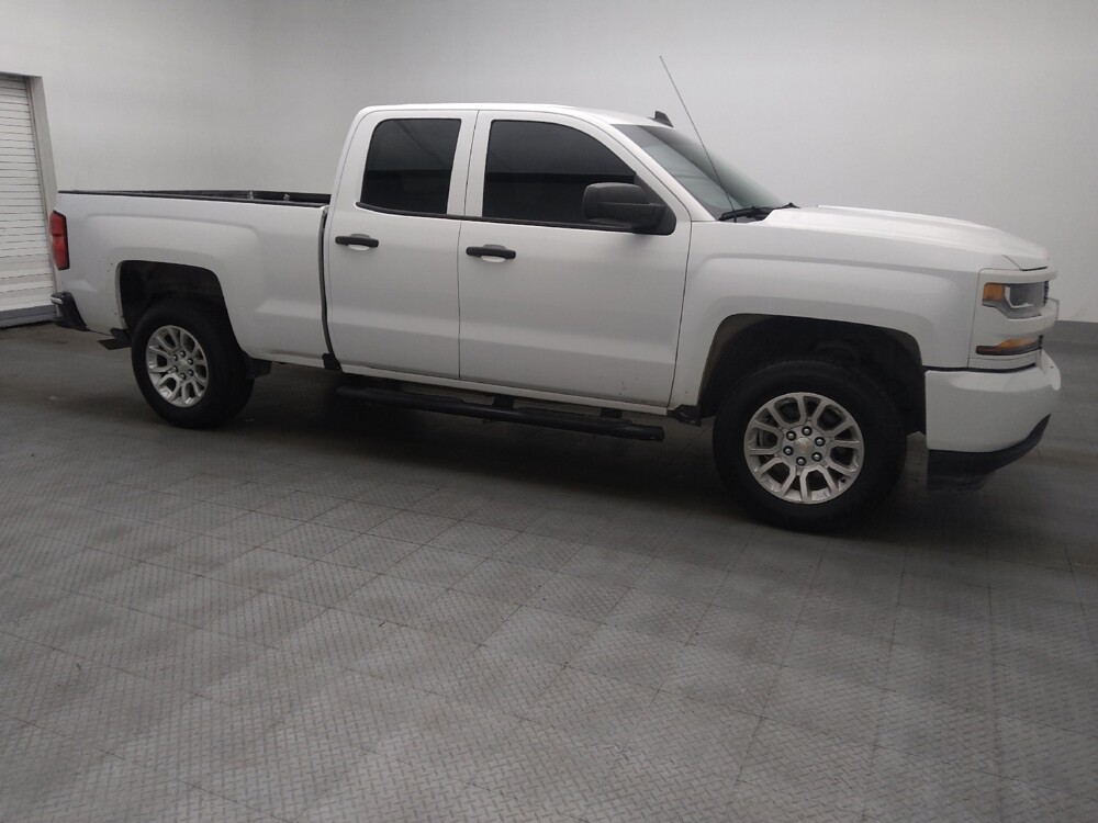 2018 Chevrolet Silverado 1500 in Jacksonville, FL 32210 - 18107335 11