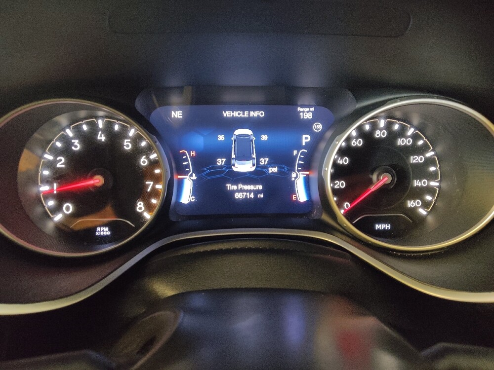 2018 Jeep Compass in Jacksonville, FL 32225 - 18107341 23