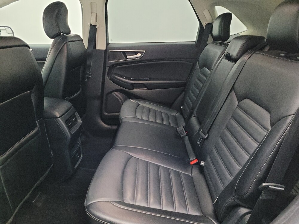 2017 Ford Edge in Jacksonville, FL 32210 - 18107342 18