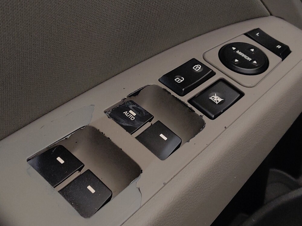 2018 Hyundai Elantra in Miami, FL 33157 - 18107348 27