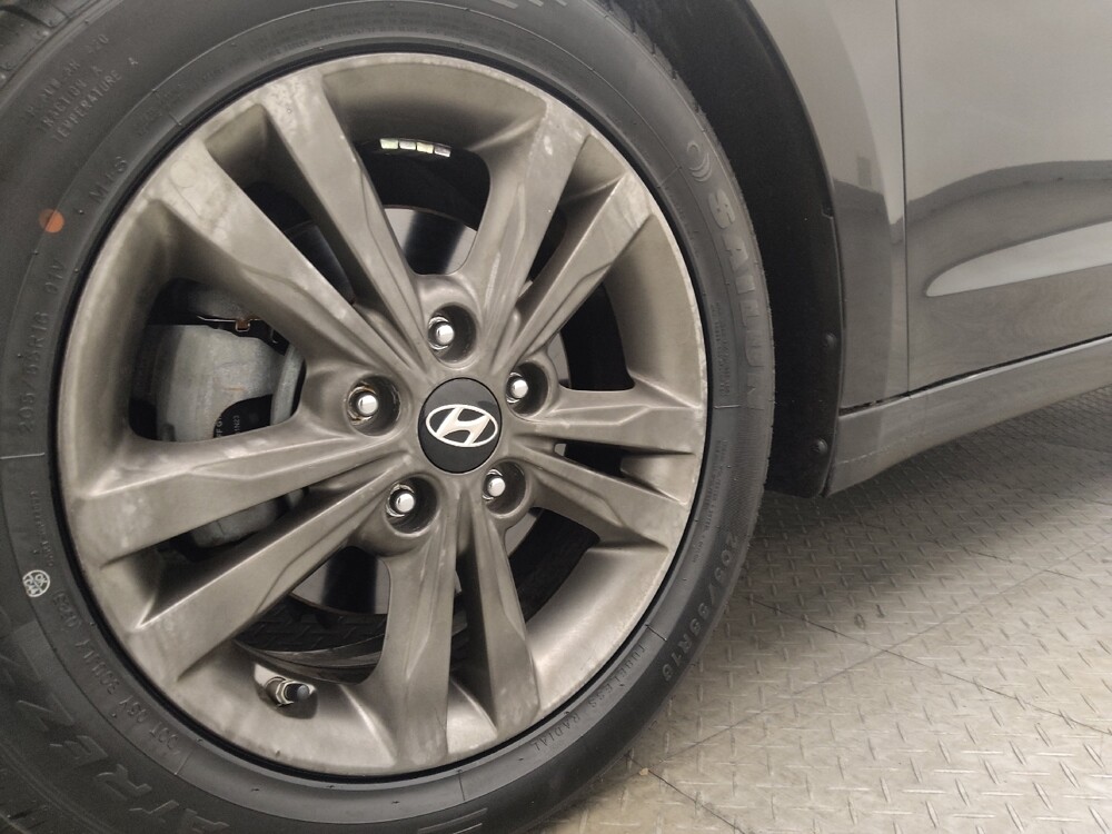 2018 Hyundai Elantra in Miami, FL 33157 - 18107348 31