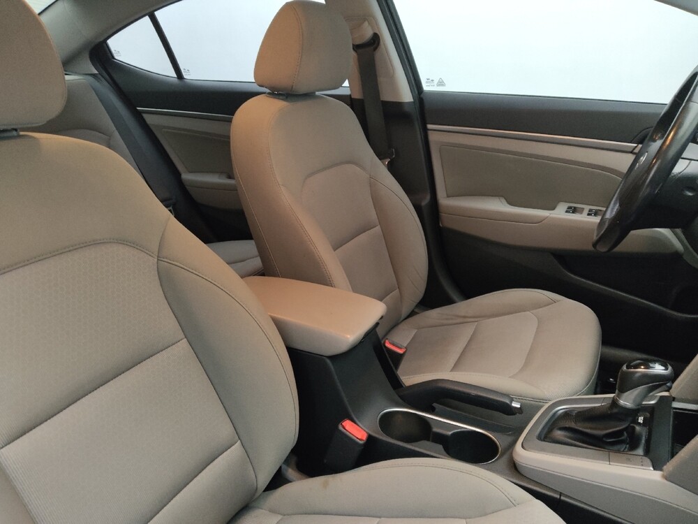 2018 Hyundai Elantra in Miami, FL 33157 - 18107348 21