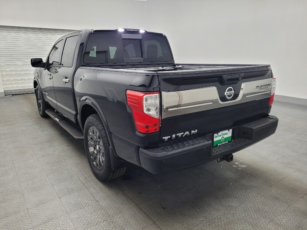 2017 Nissan Titan in Miami, FL 33157 - 18107353 5