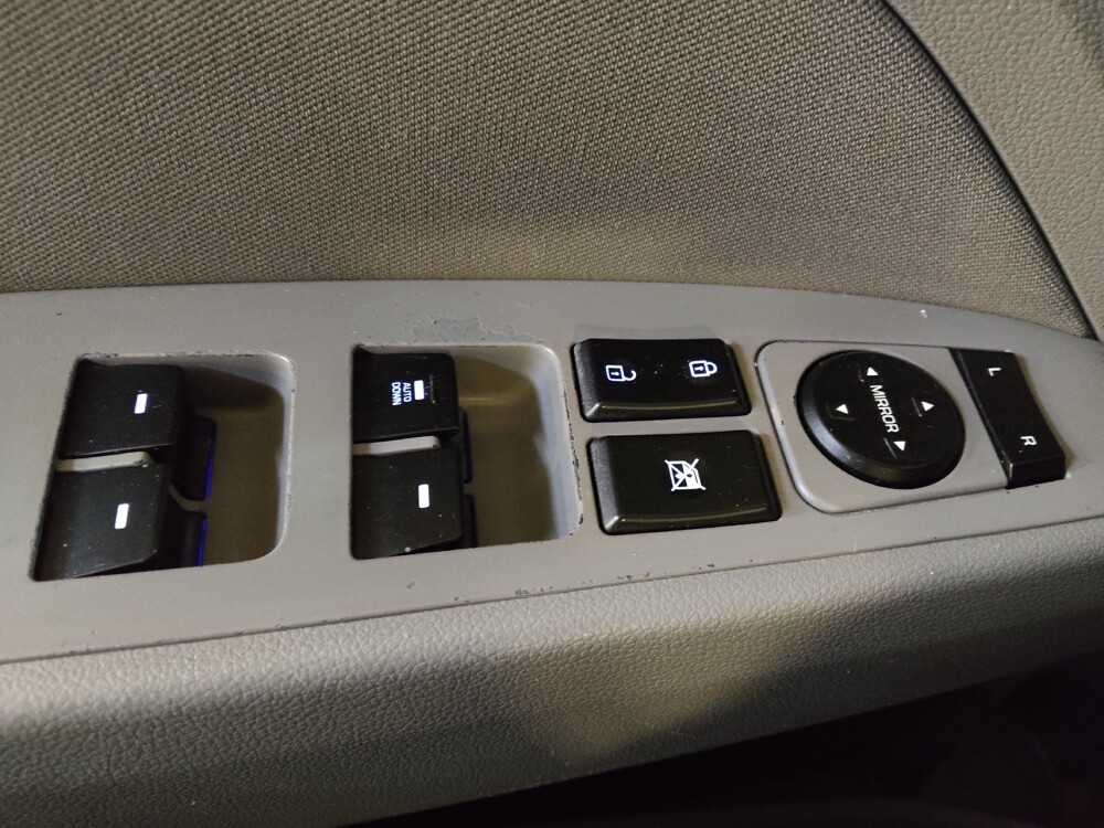 2019 Hyundai Elantra in Charlotte, NC 28213 - 18107354 27