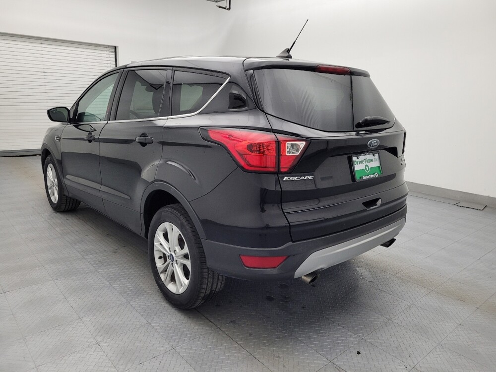 2019 Ford Escape in Charlotte, NC 28213 - 18107373 5